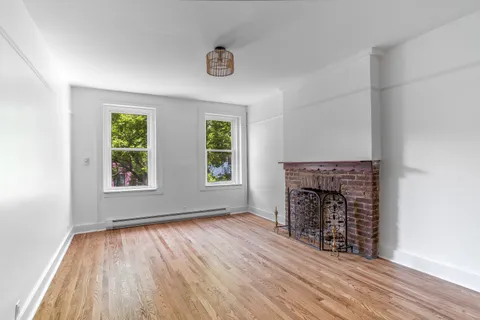$600,000 | 217 East 5th Street, Unit 6F | East Village
