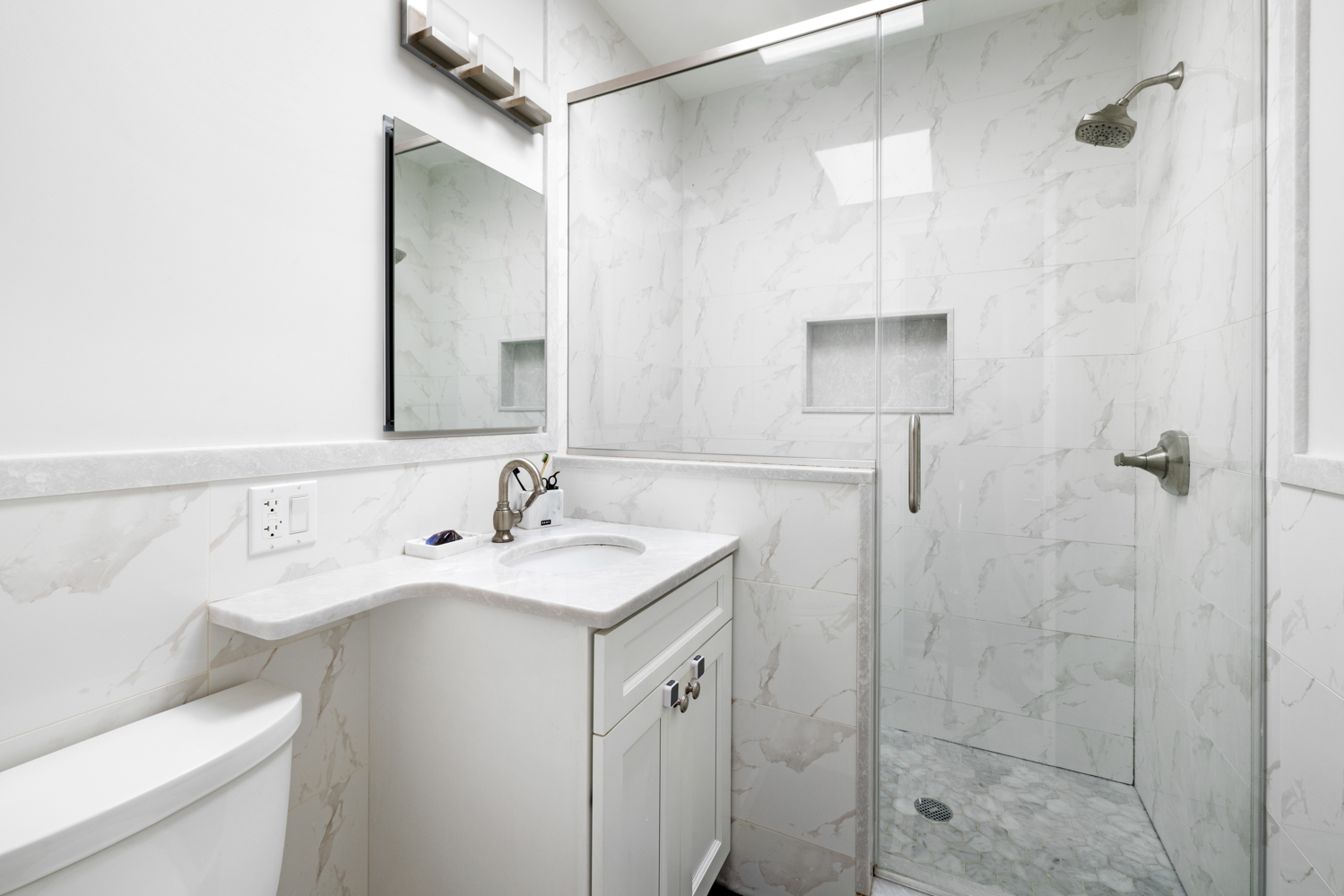 763 East 8th Street Brooklyn, NY 11230 - Photo 13 of 15