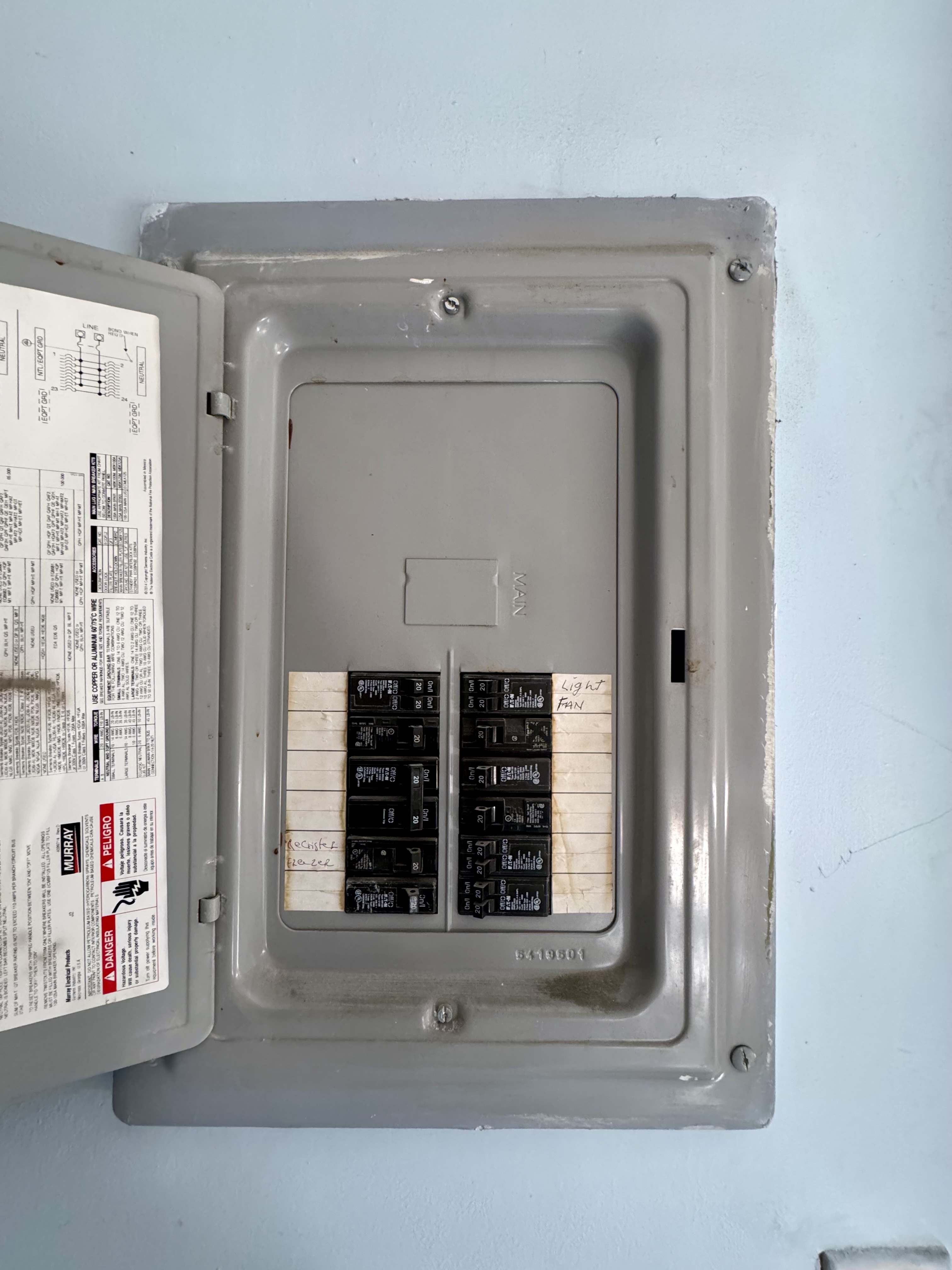 393 Classon Avenue, Unit CML1 Brooklyn, NY 11238 - Photo 5 of 8 a view of a entryway of the house