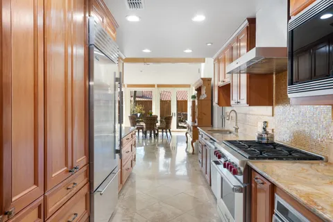 $1,949,000 | Glen Ridge Drive, Austin, TX 78731