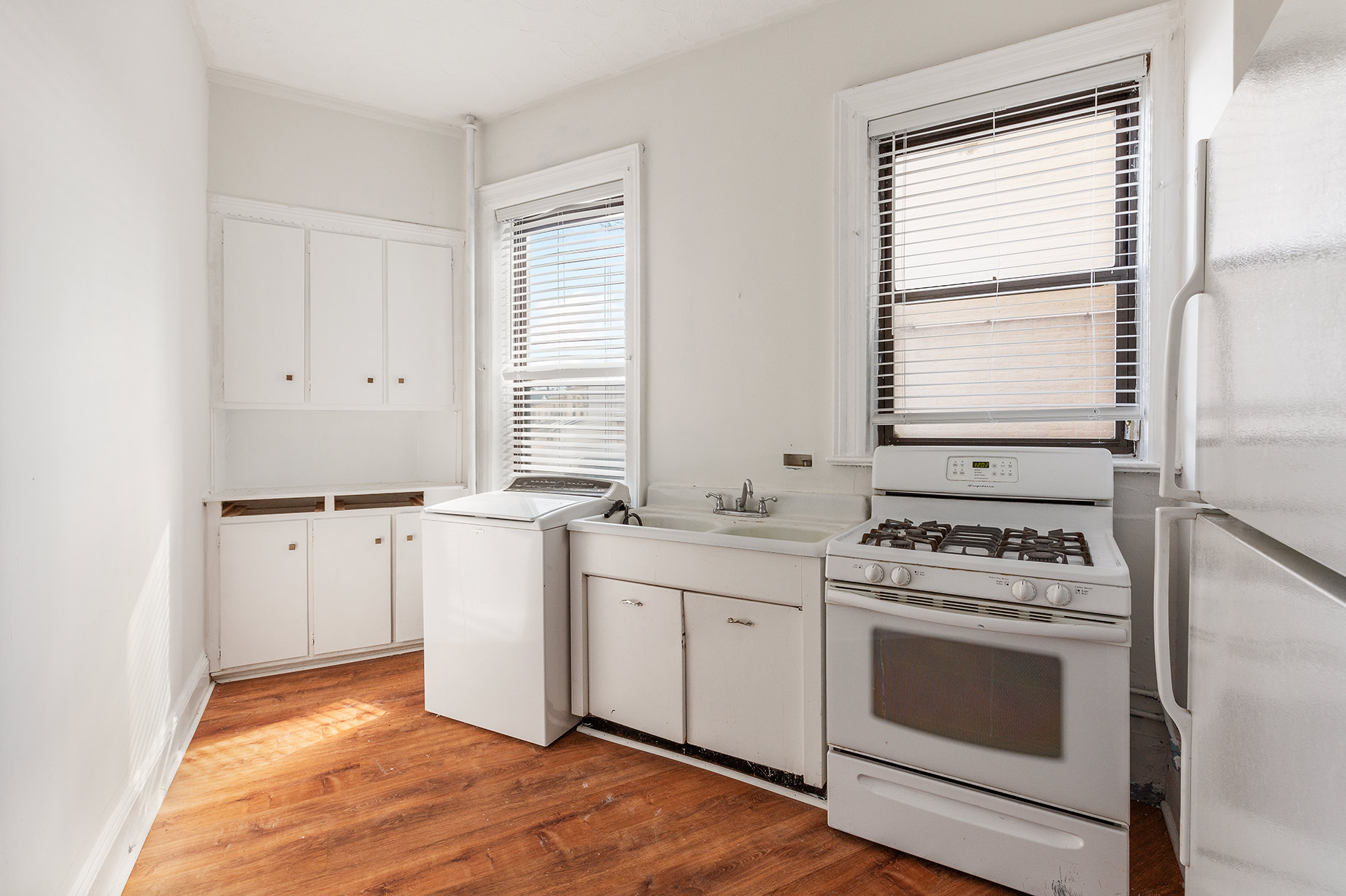 310 Windsor Place, Unit 10 Brooklyn, NY 11218 - Photo 5 of 13