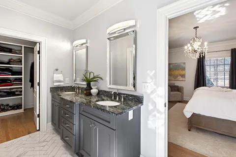 $2,150,000 | 2638 Lakeview Drive, Raleigh, NC 27609