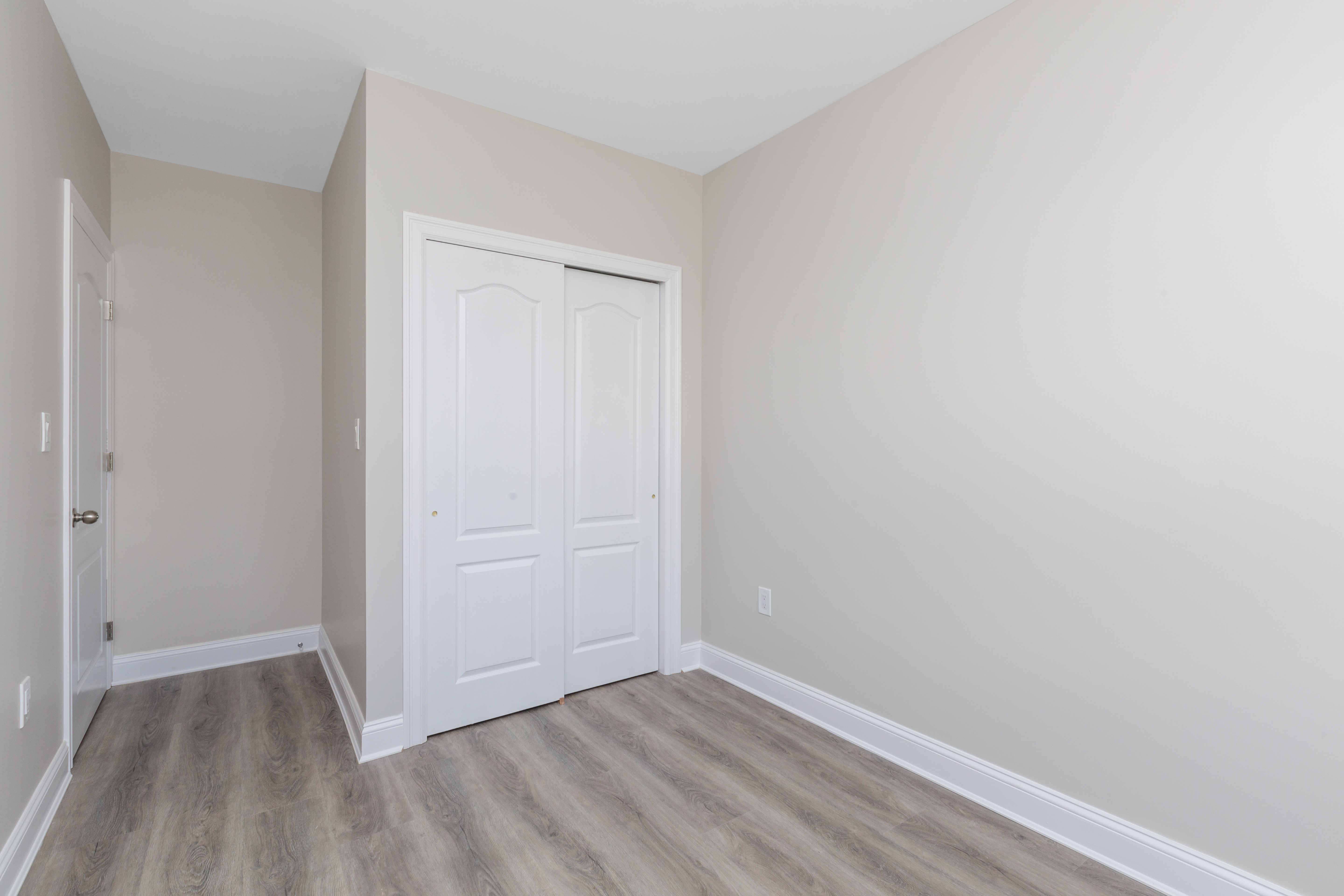 143-10 Shore Avenue Queens, NY 11435 - Photo 9 of 30 a view of an empty room