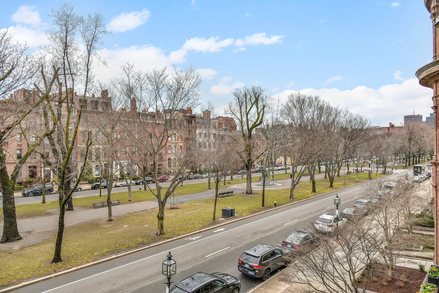 $8,000 | 180 Commonwealth Avenue, Unit 7, Boston, MA 02116