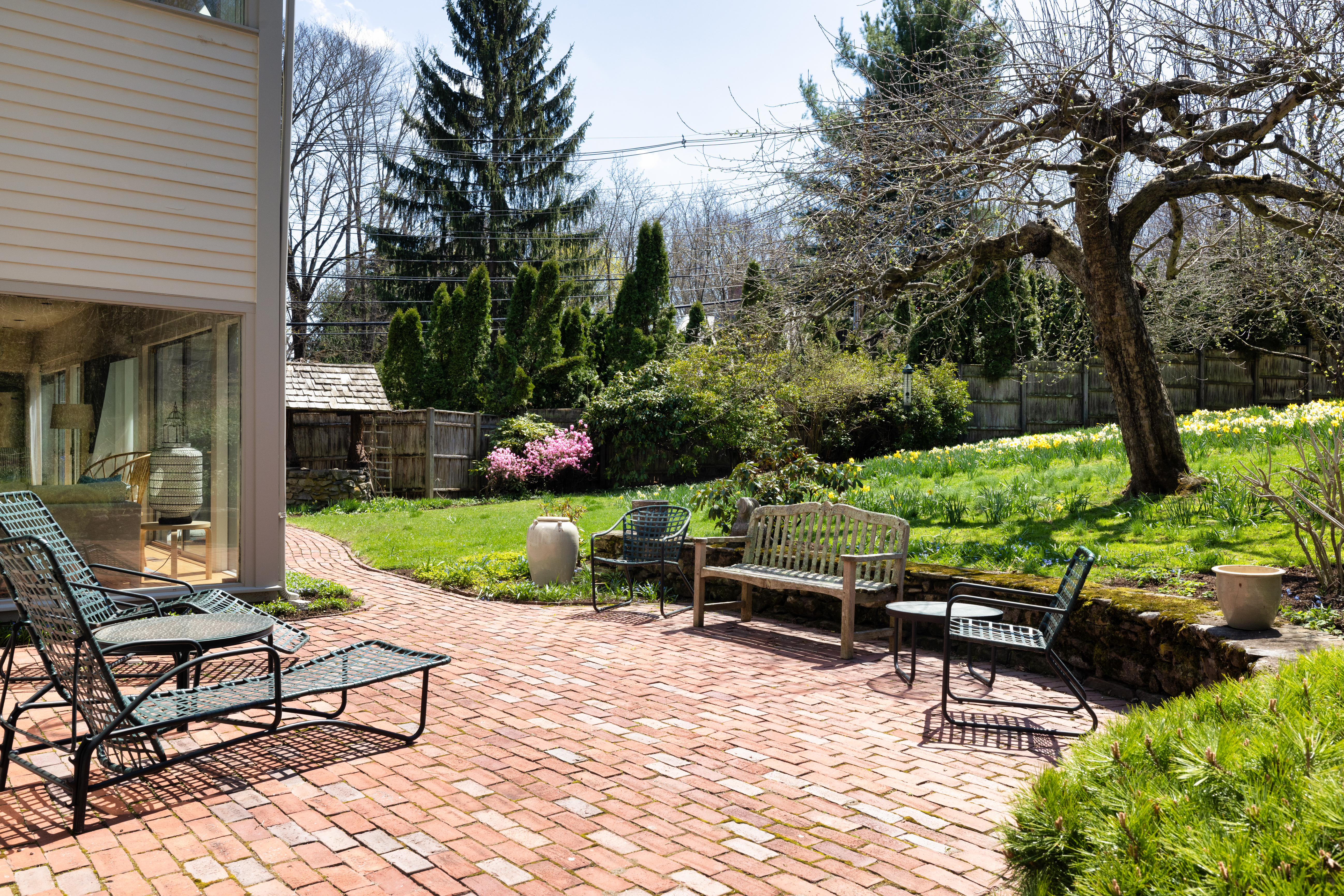 185 Warren Street Brookline, MA 02445 - Photo 10 of 18