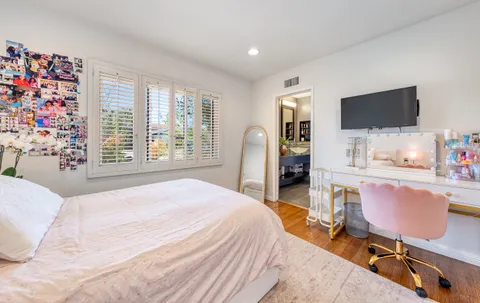 $2,049,000 | 6006 Wooster Avenue, Los Angeles, CA 90056