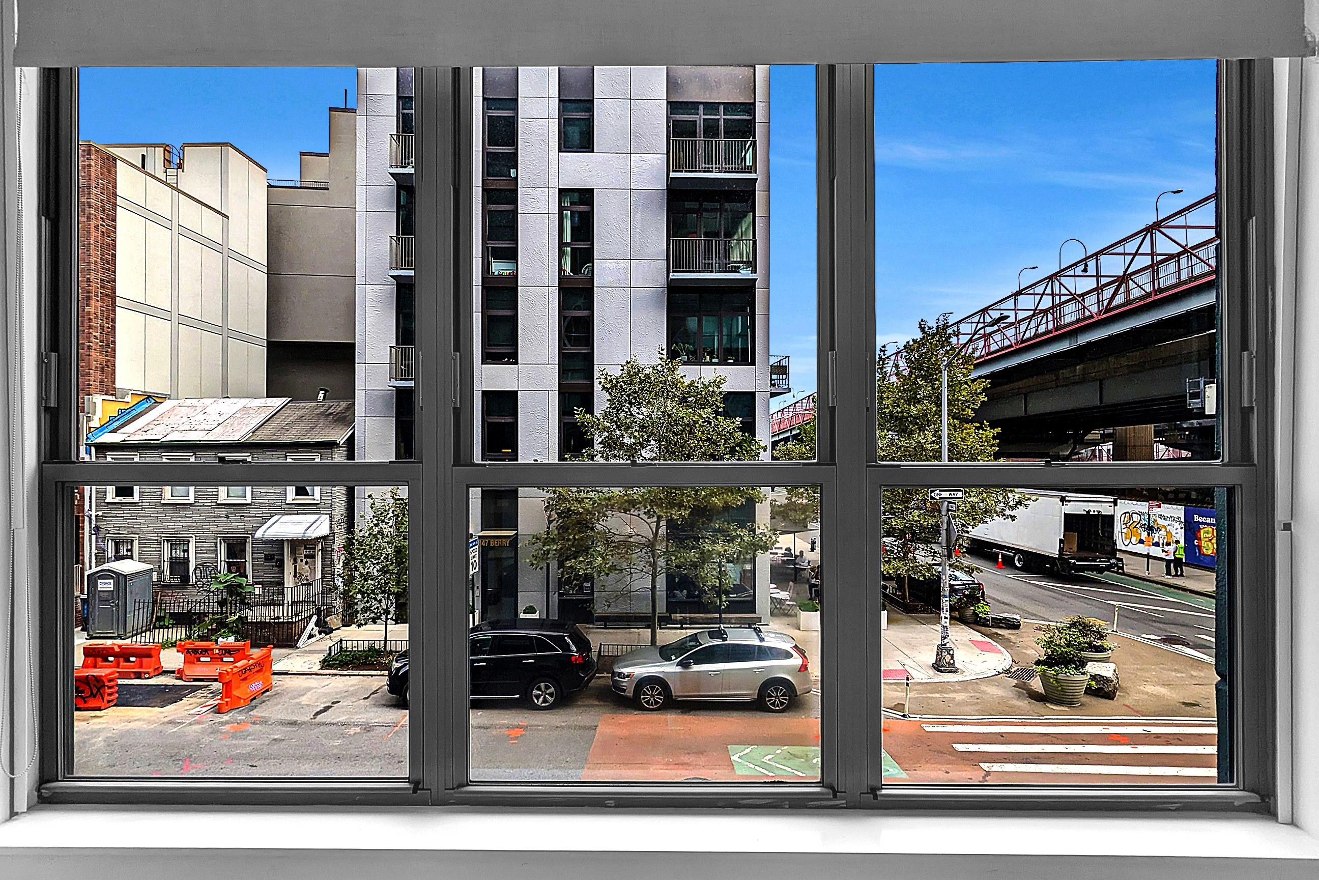 338 Berry Street, Unit 2E Brooklyn, NY 11249 - Photo 10 of 19 Gallery Image 10
