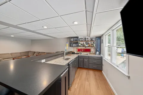 Contact Agent | 89 Sunset Way, Pembroke, MA 02359