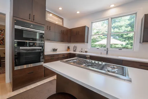 $1,200,000 | 1421 Radbill Circle, Berwyn, PA 19312