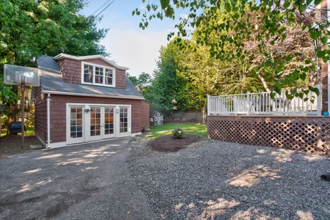 $2,100,000 | 4607 Norwood Drive, Chevy Chase, MD 20815