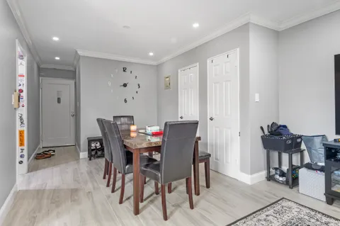 $210,000 | 5639 Netherland Avenue, Unit 5C | North Riverdale