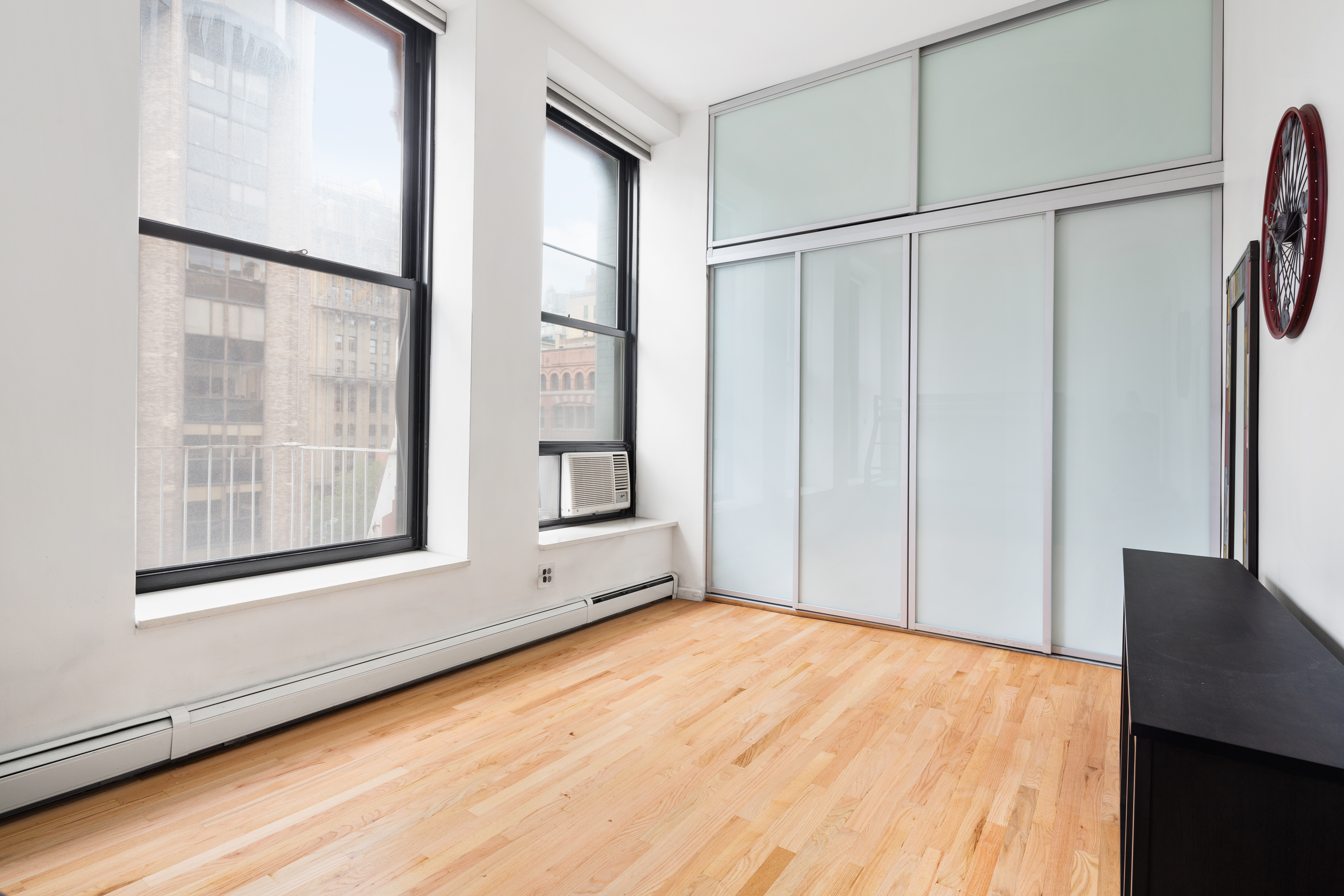 250 Mercer Street, Unit C414 Manhattan, NY 10012 - Photo 5 of 13