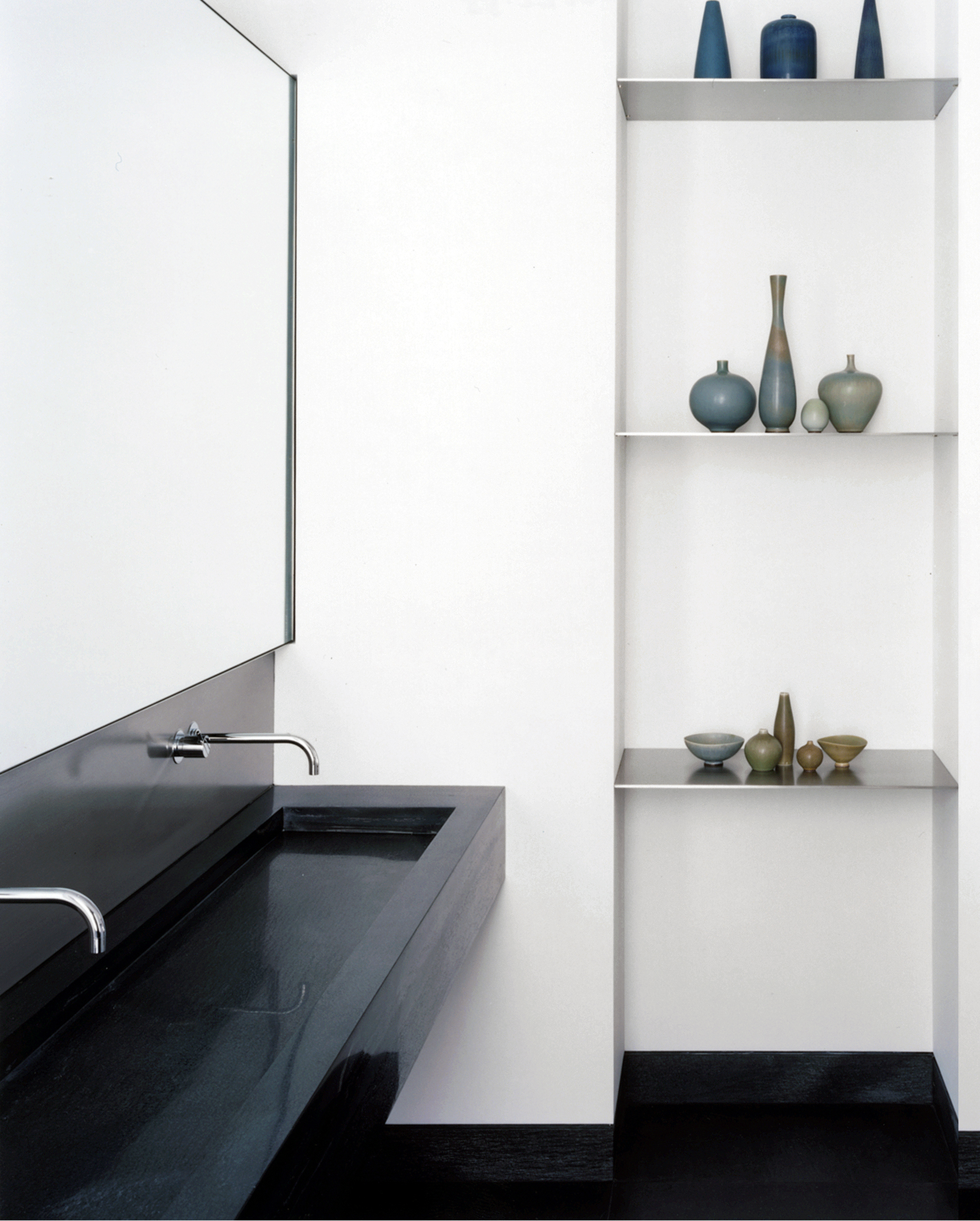 158 Mercer Street, Unit 7MERCER Manhattan, NY 10012 - Photo 8 of 13