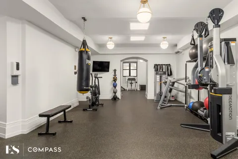 $375,000 | 205 West 57th Street, Unit 8BC | Midtown Central