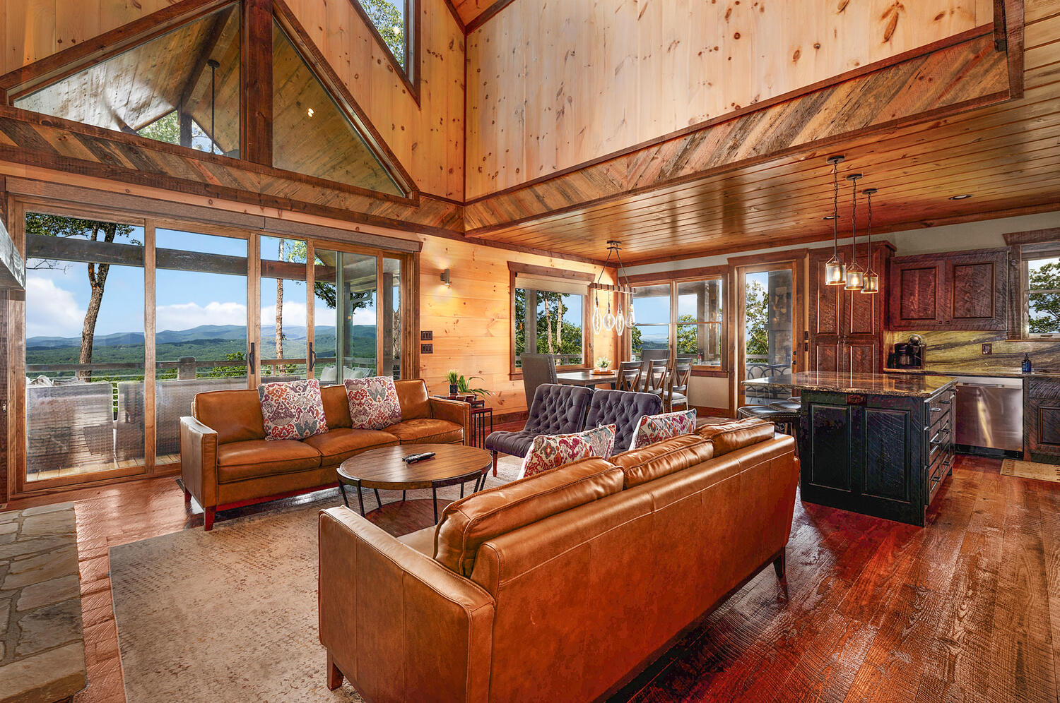 608 Blue Rdg Hts Drive Blue Ridge, GA 30513 - Photo 5 of 17