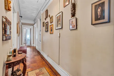 $600,000 | 35 Mt Morris Park West, Unit 3E | Harlem