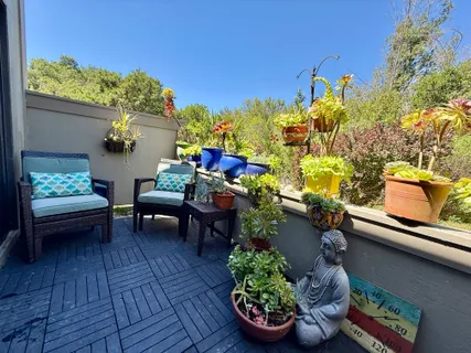 $695,000 | 242 Sandpiper Court, Novato, CA 94949