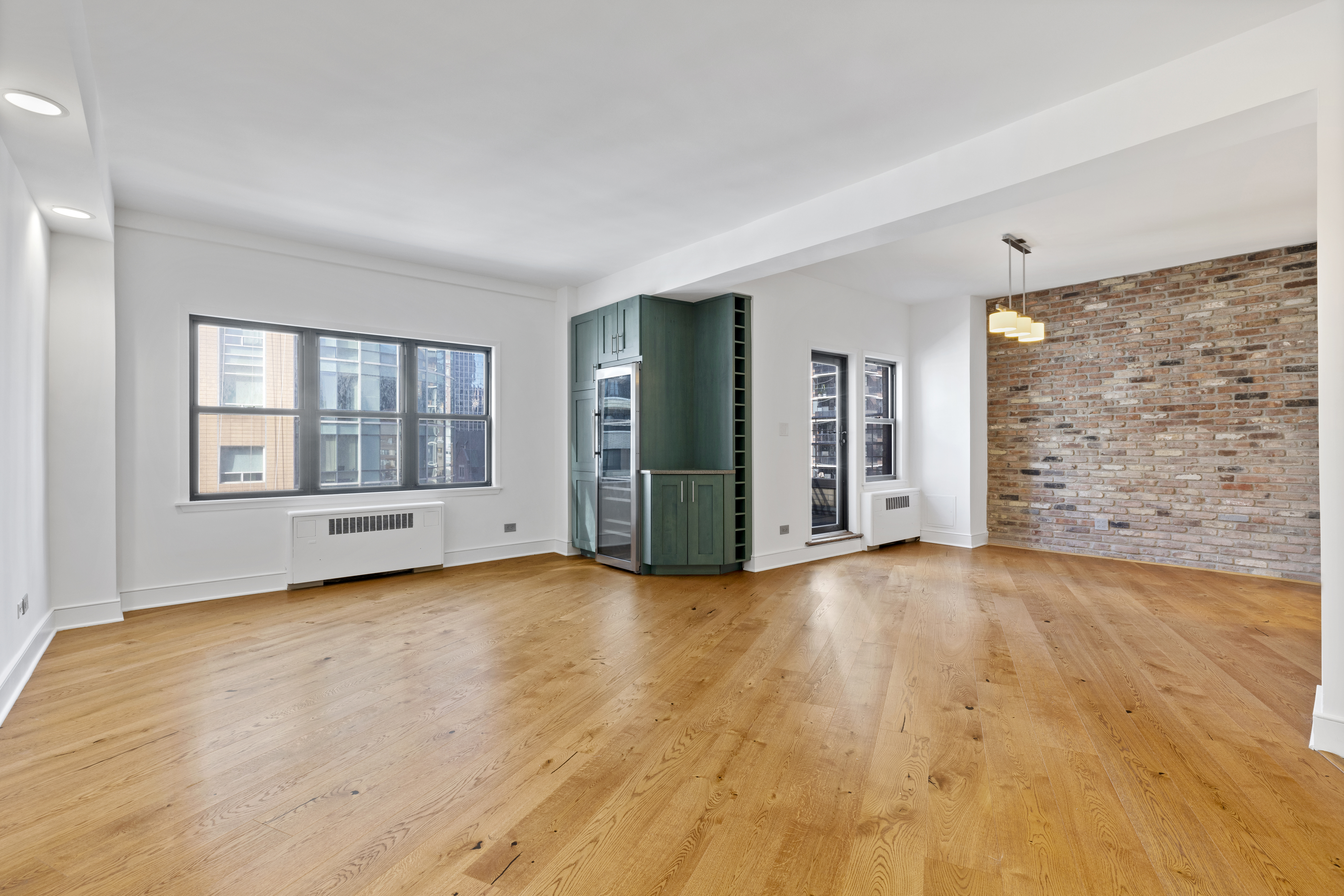 301 East 48th Street, Unit 15/16H Manhattan, NY 10017 - Photo 6 of 16