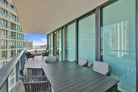 $1,895,000 | 650 Northeast 32nd Street, Unit 3901, Miami, FL 33137