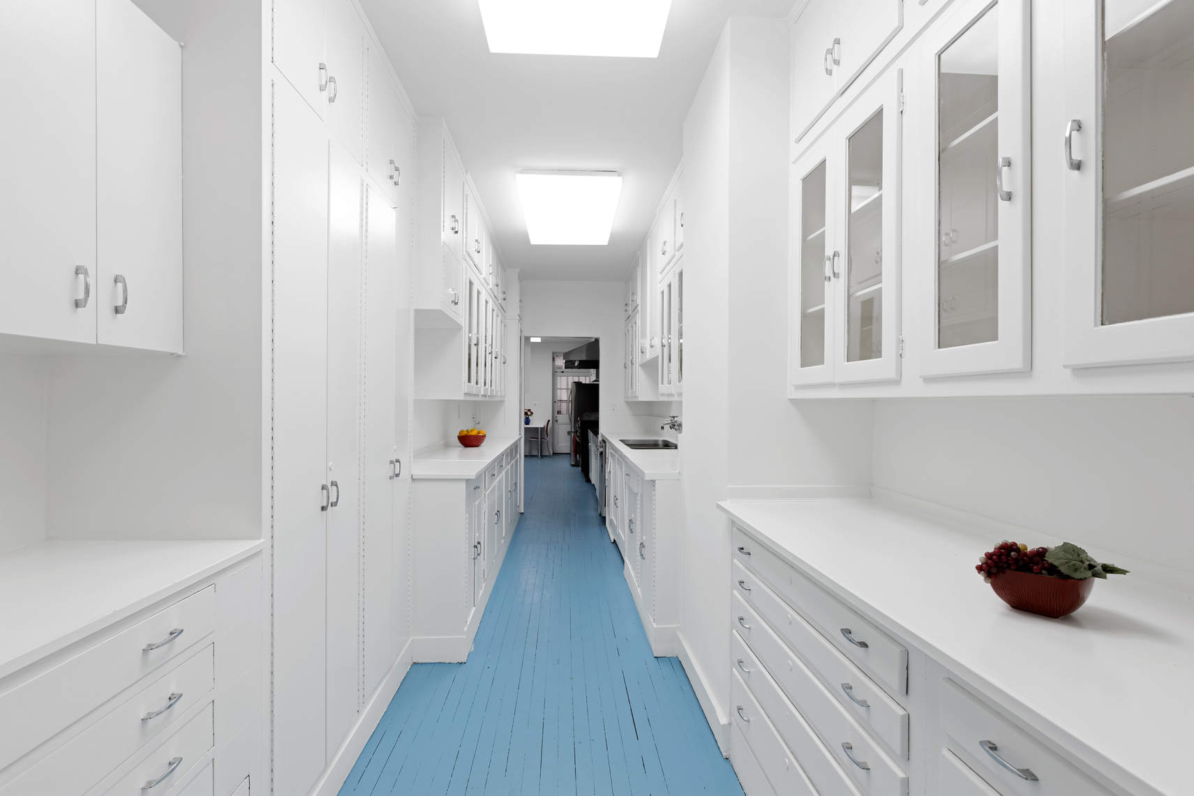 109 East 64th Street Manhattan, NY 10065 - Photo 17 of 24