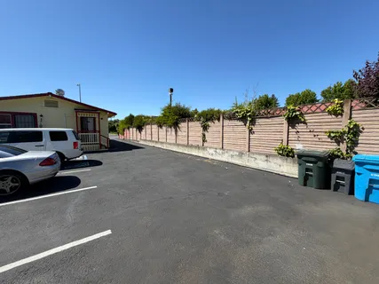 $899,000 | 720 East Washington Street, Petaluma, CA 94952