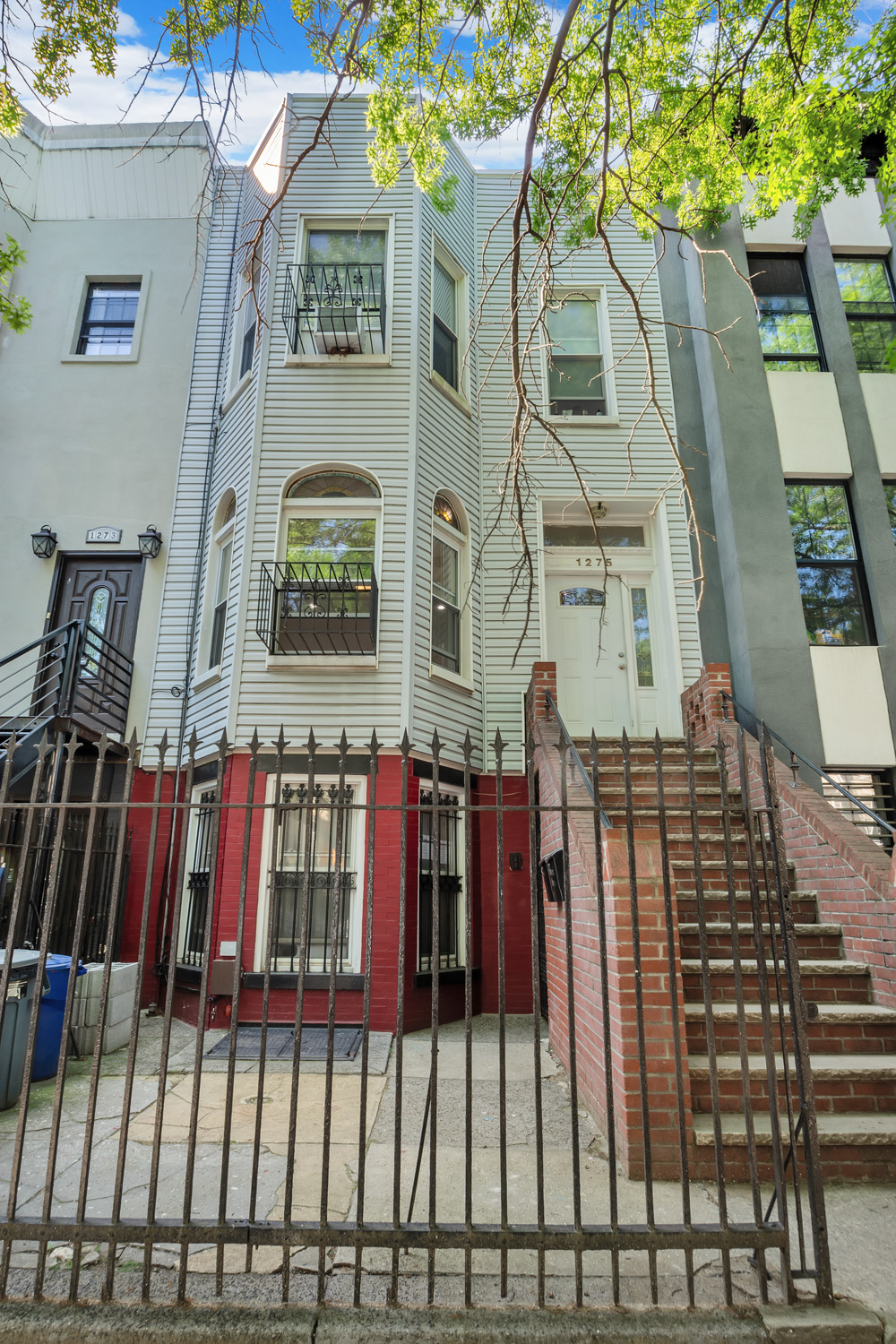 1275 Jefferson Avenue, Unit 2 Brooklyn, NY 11221 - Photo 10 of 11 a view of a front door of house