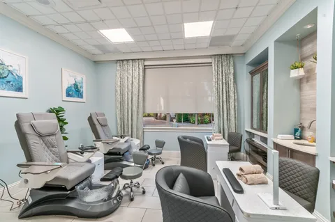 $1,299,900 | 8062 Signature Club Circle, Unit 201, Naples, FL 34113