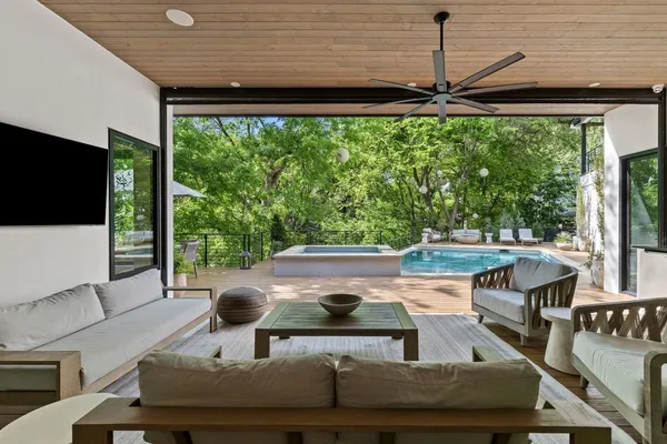 $5,300,000 | 401 Honeycomb Ridge, Austin, TX 78746