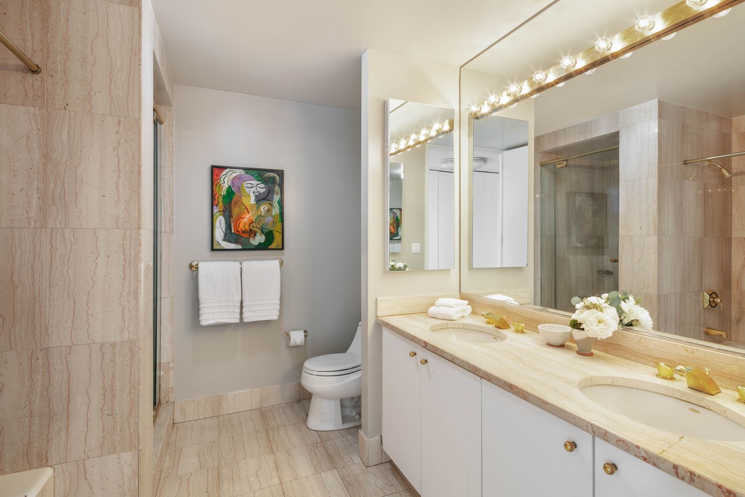 $2,850,000 | 150 Columbus Avenue, Unit 27A | Upper West Side