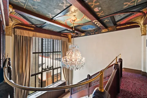 $3,995,000 | 1 West 67th Street, Unit 616/6E | Upper West Side