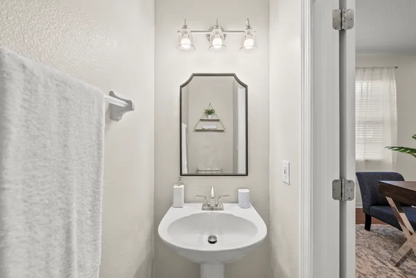 $424,900 | 3044 Pointeview Drive, Tampa, FL 33611