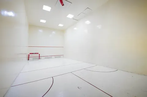 $1,250,000 | 1 West 67th Street, Unit 2M | Upper West Side