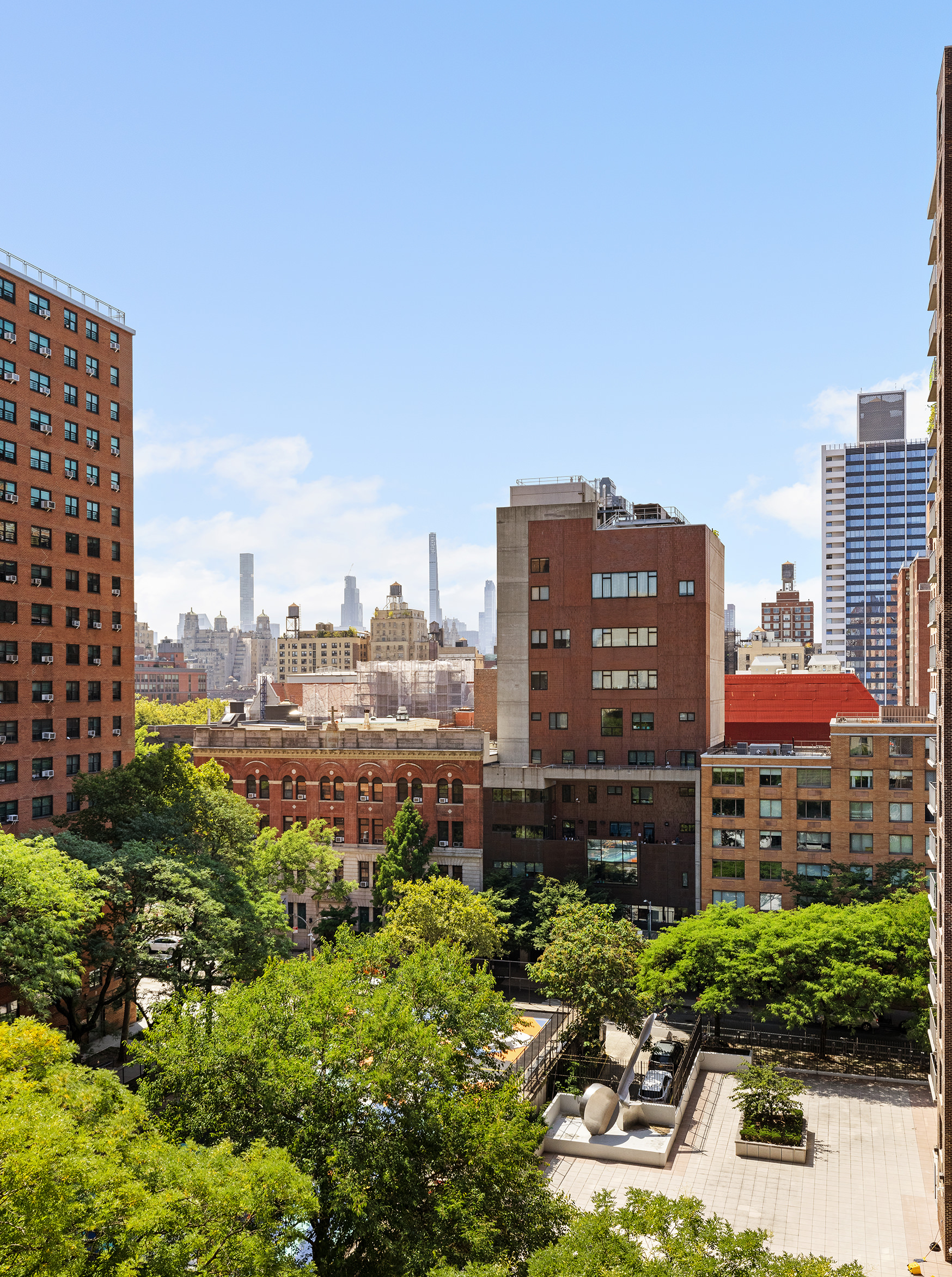 165 West 91st Street, Unit 9AB Manhattan, NY 10024 - Photo 18 of 24 a view of a city with tall buildings
