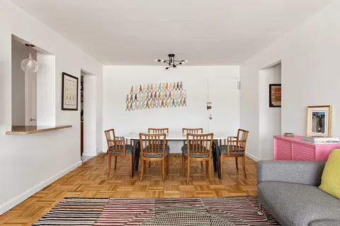 $1,735,000 | 175 West 12th Street, Unit 14F | West Village