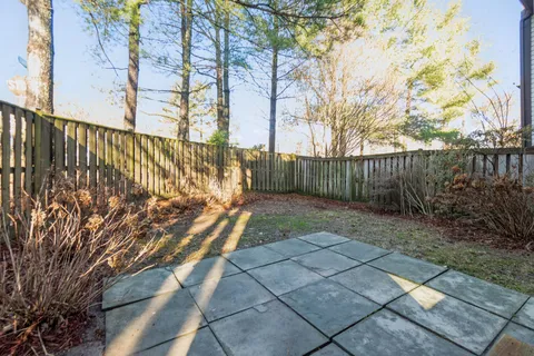 $615,328 | 2 Hugo Court, Silver Spring, MD 20906