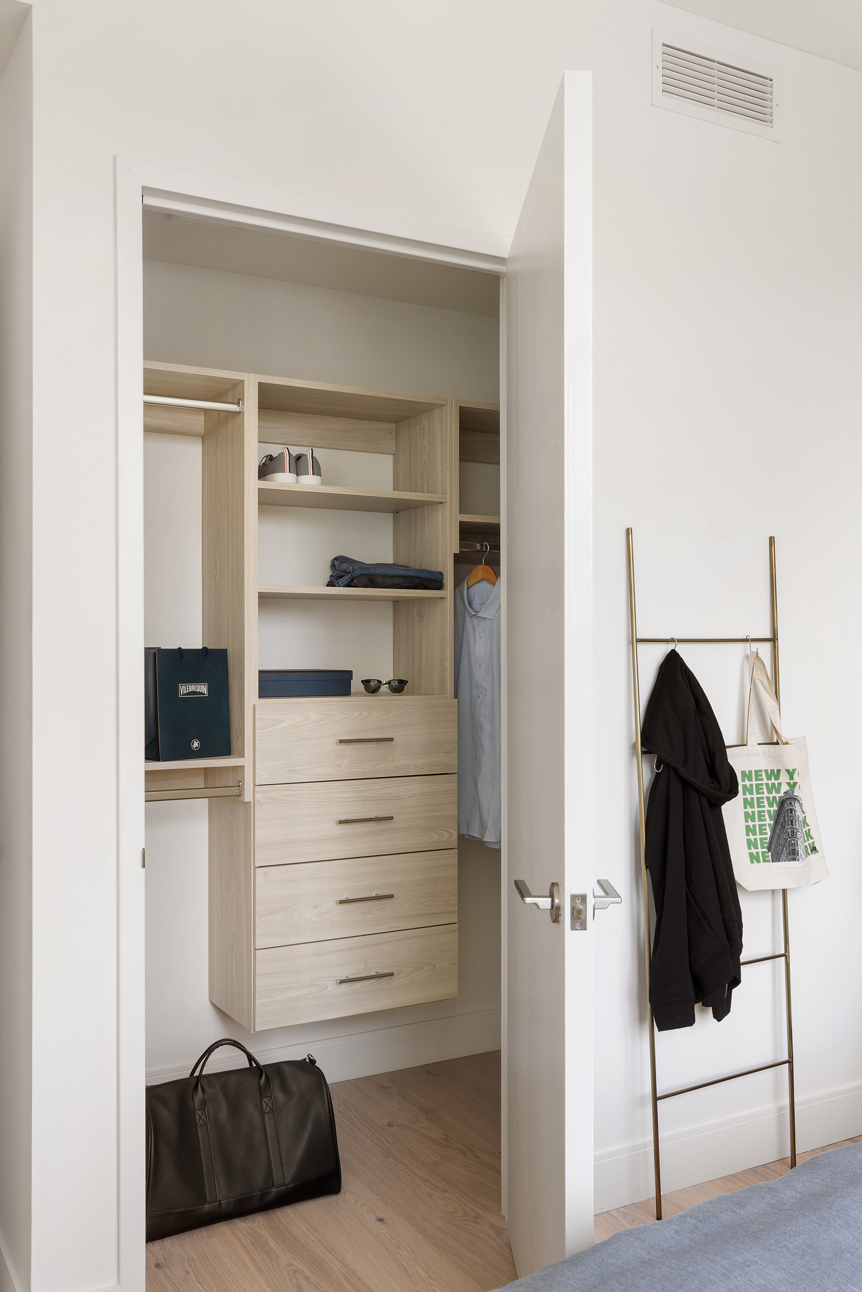 312 West 43rd Street, Unit 31H Manhattan, NY 10036 - Photo 4 of 11 a walk in closet