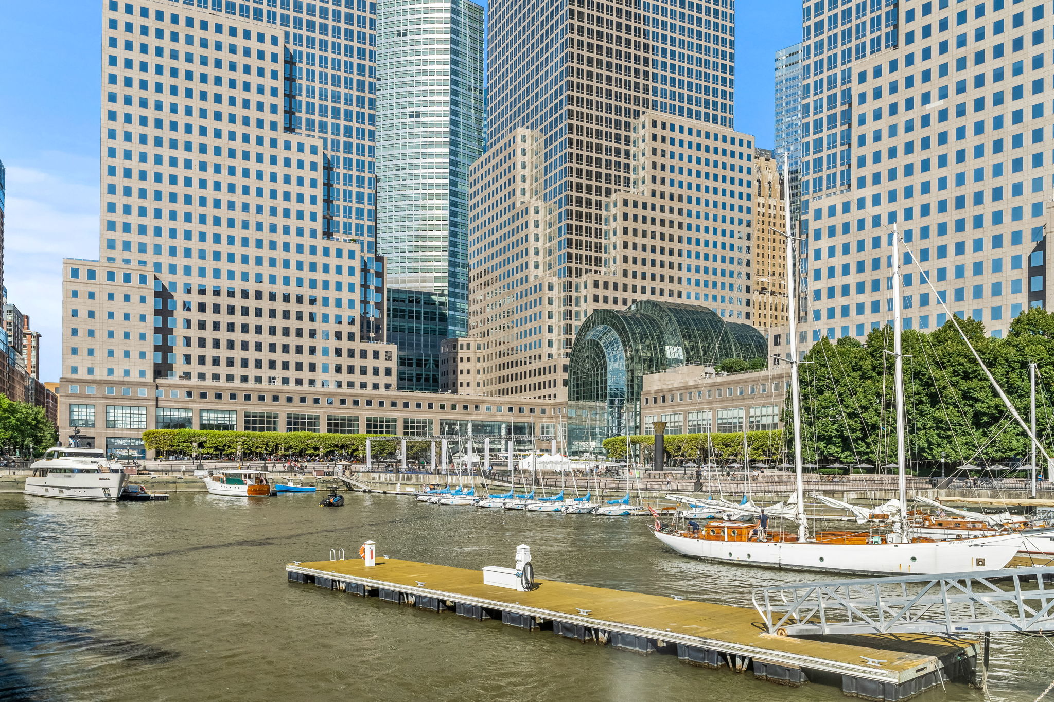 300 Rector Place, Unit 9L Manhattan, NY 10280 - Photo 27 of 29 Gallery Image 27