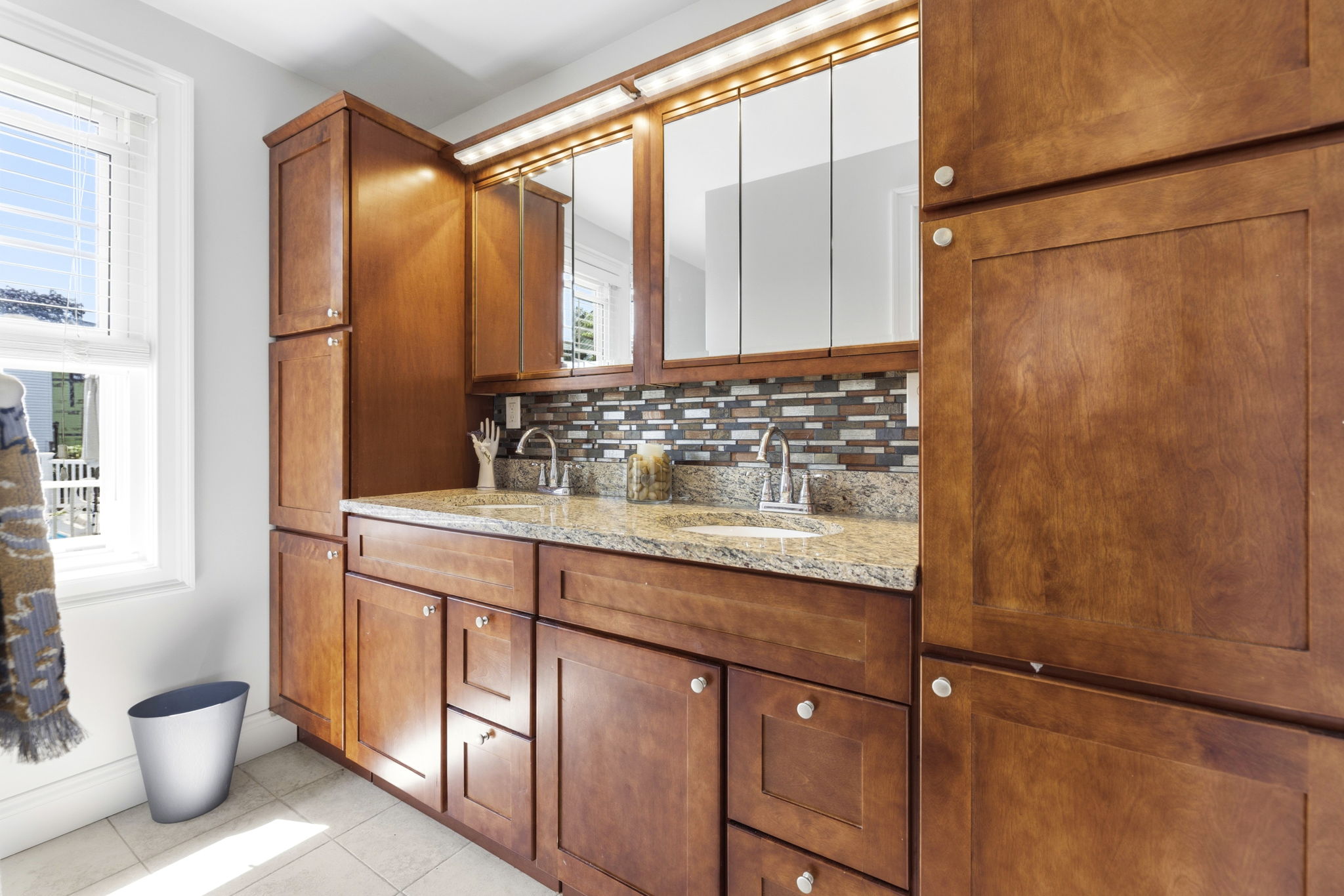 6 R Fairview Avenue Swampscott, MA 01907 - Photo 12 of 39 Gallery Image 12
