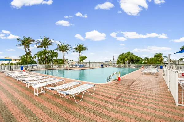 a view of a tennis court