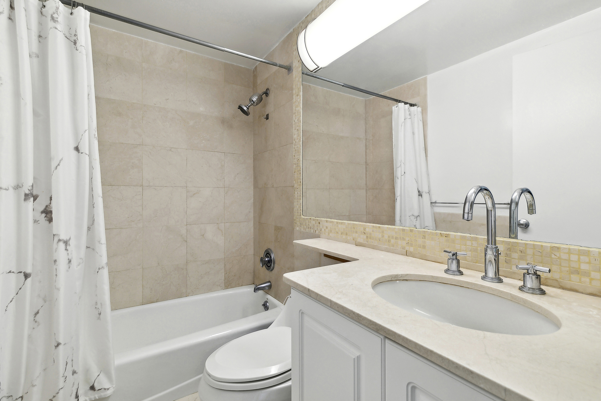 150 East 85th Street, Unit 9A Manhattan, NY 10028 - Photo 5 of 10