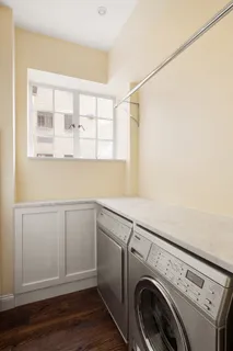 $2,950,000 | 115 East 67th Street, Unit 3C | Lenox Hill