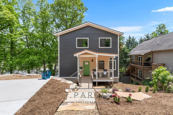 $525,000 | 121 Laurel Loop, Asheville, NC 28806