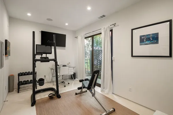 $4,100,000 | Laurel Canyon Road, Los Angeles, CA 90046