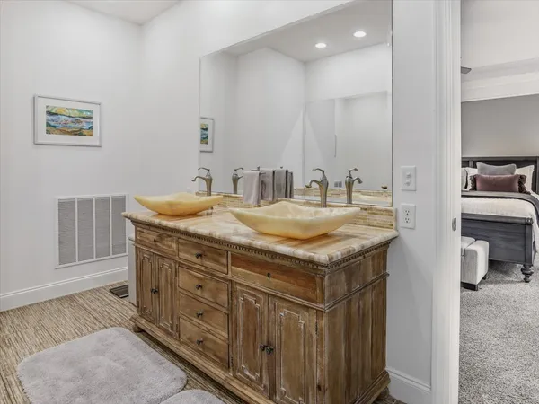 $1,100,000 | 205 Park Bluff Drive, Chapel Hill, NC 27517