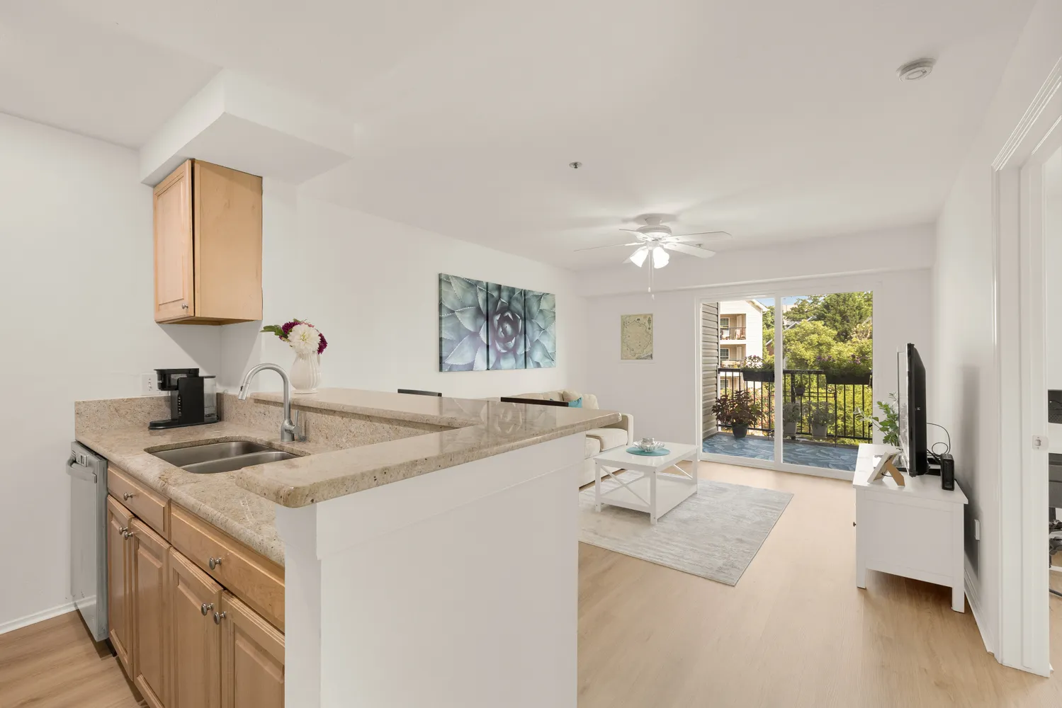 $275,000 | 3309 Wyndham Circle, Unit 3180, Alexandria, VA 22302