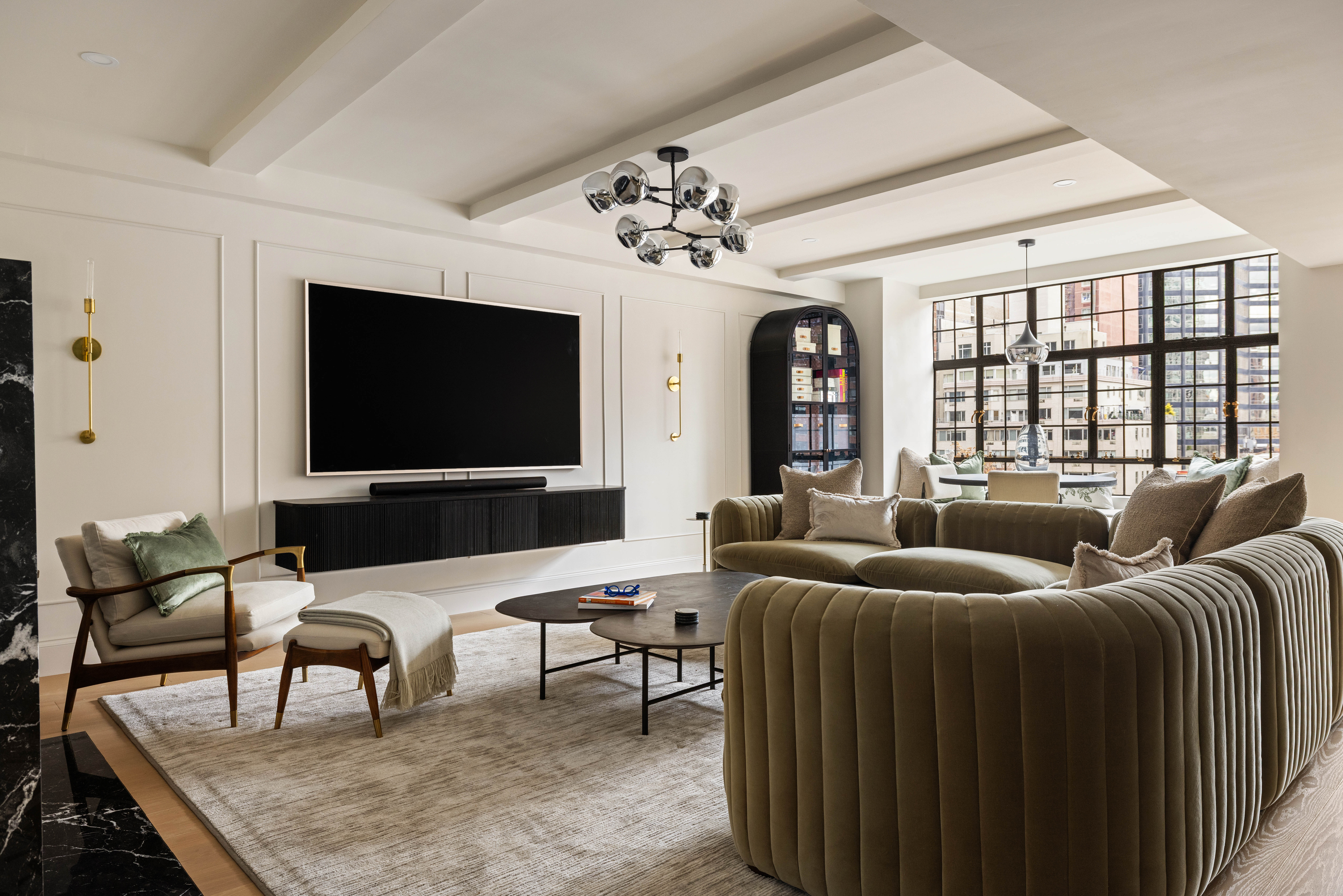 230 East 50th Street, Unit 10AB Manhattan, NY 10022 - Photo 3 of 17