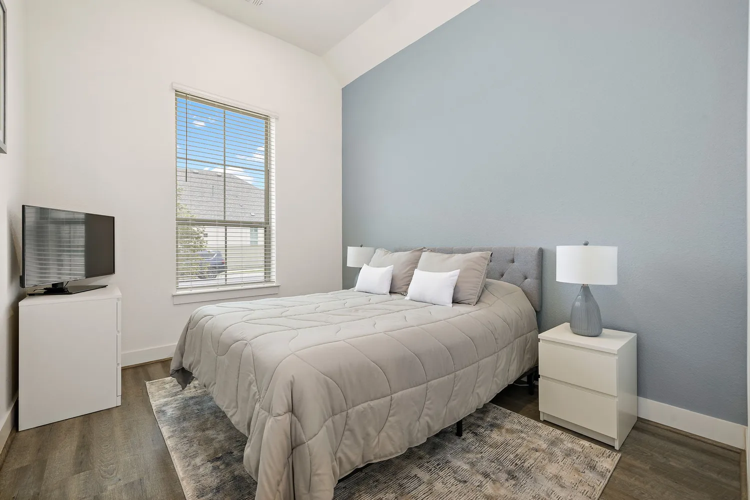 $615,000 | 412 Great Lawn Bend, Liberty Hill, TX 78642