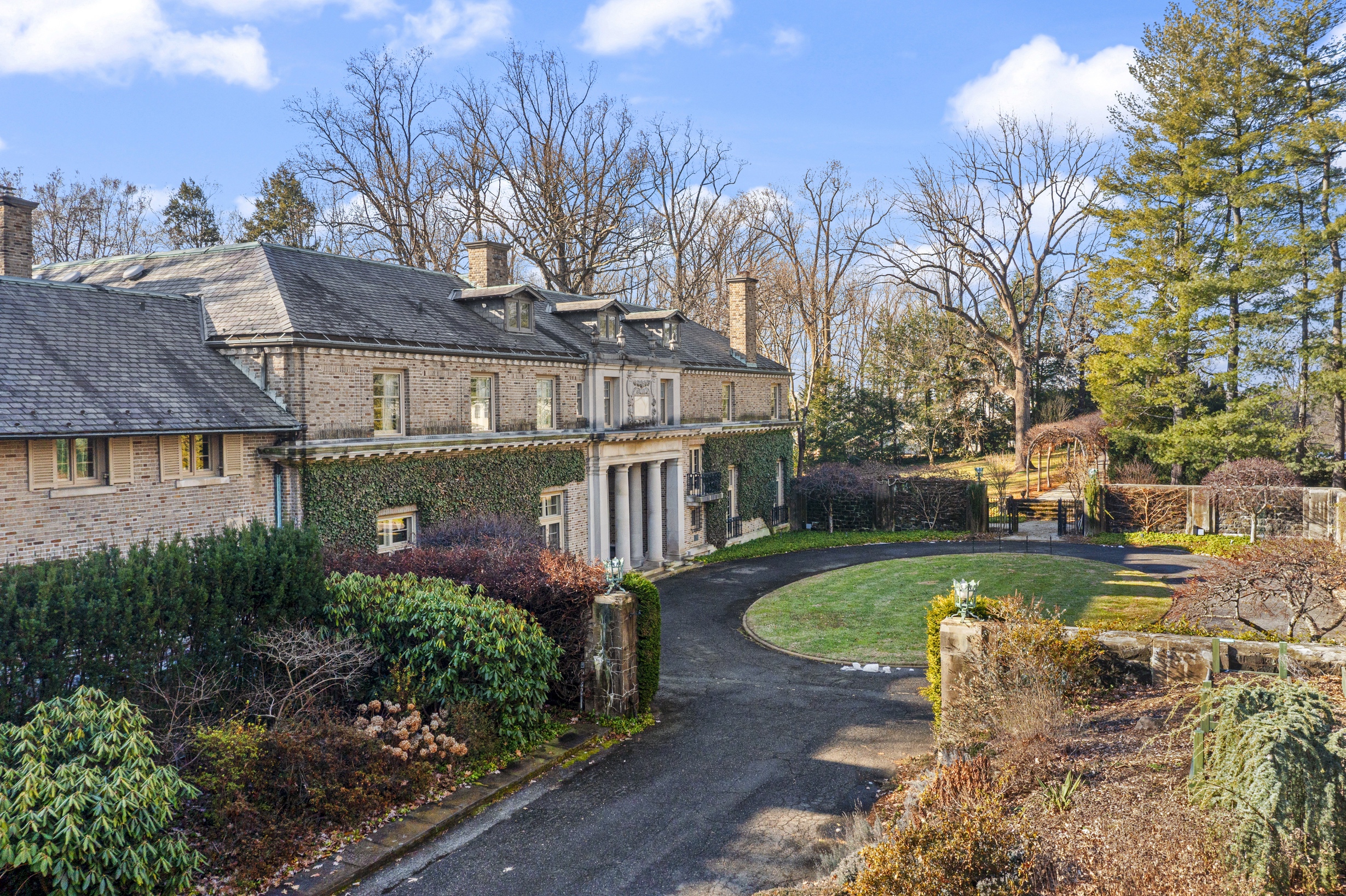 745 Newtown Road Villanova, PA 19085 - Photo 2 of 30