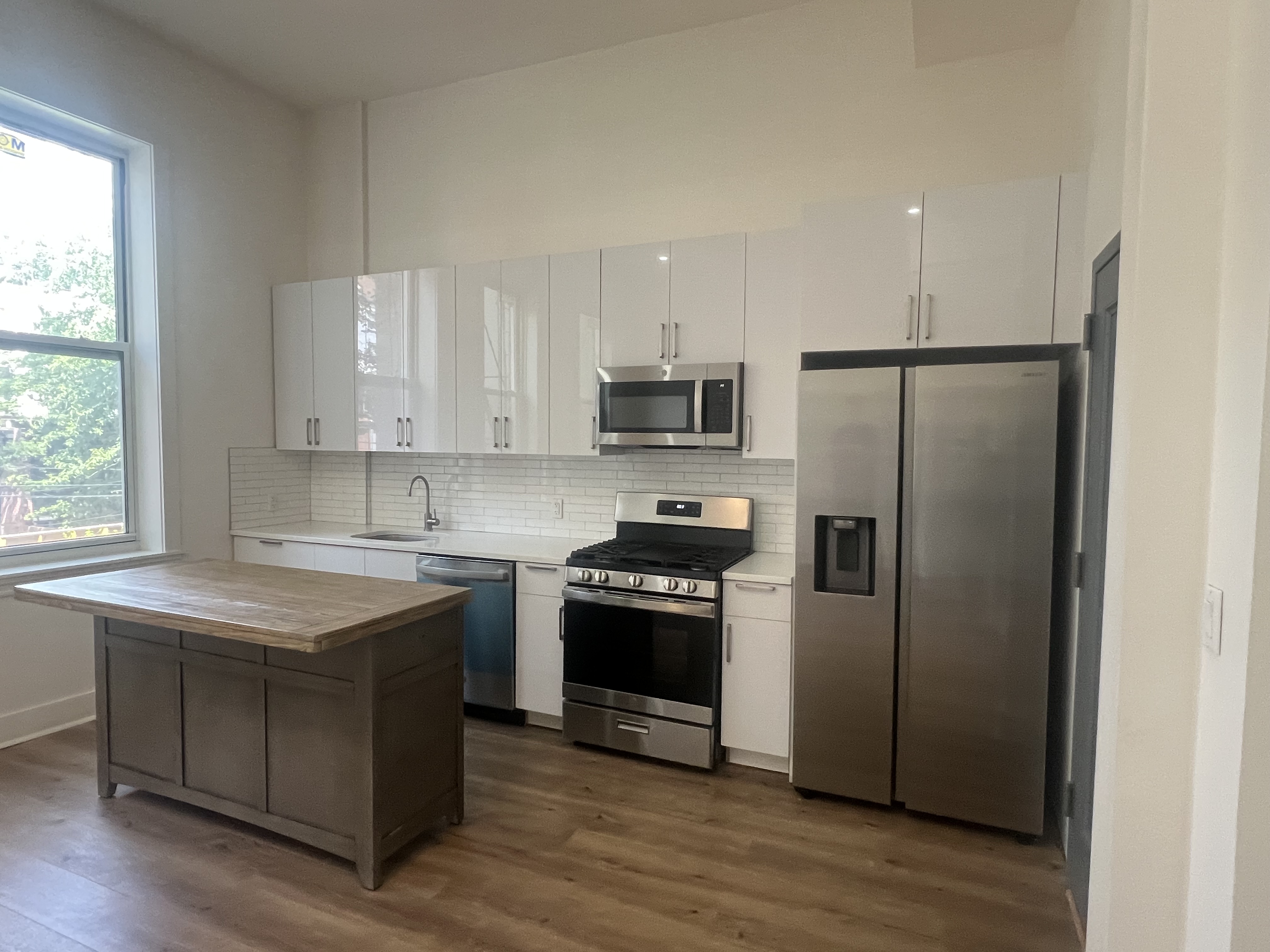 254 Cumberland Street, Unit 2 Brooklyn, NY 11205 - Photo 3 of 8