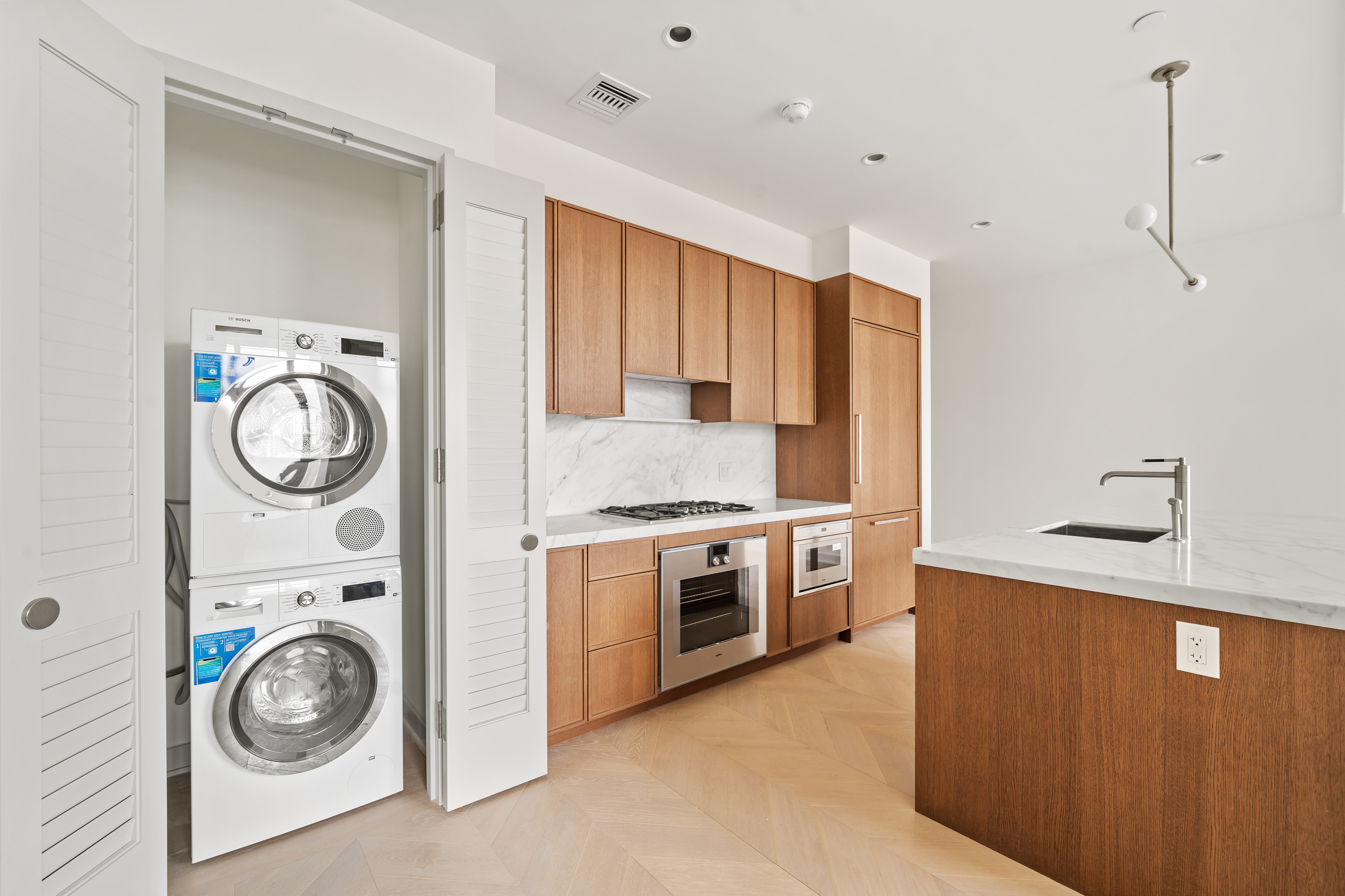 85 Jay Street, Unit 14C Brooklyn, NY 11201 - Photo 6 of 19